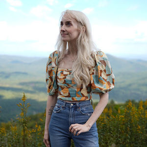 Meet your Posher, Lauren